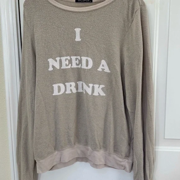 Wildfox Women's Tan Graphic Sweatshirt size Medium - Picture 2 of 5